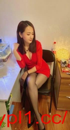 212852mn3rxi6aujd5629z.jpg
