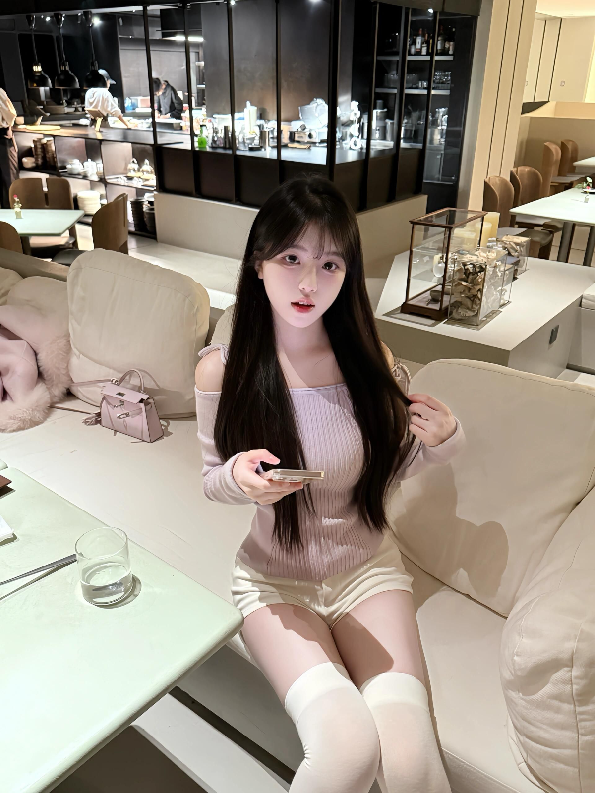 351685648FD78093F4E22C93B4FBB581.png
