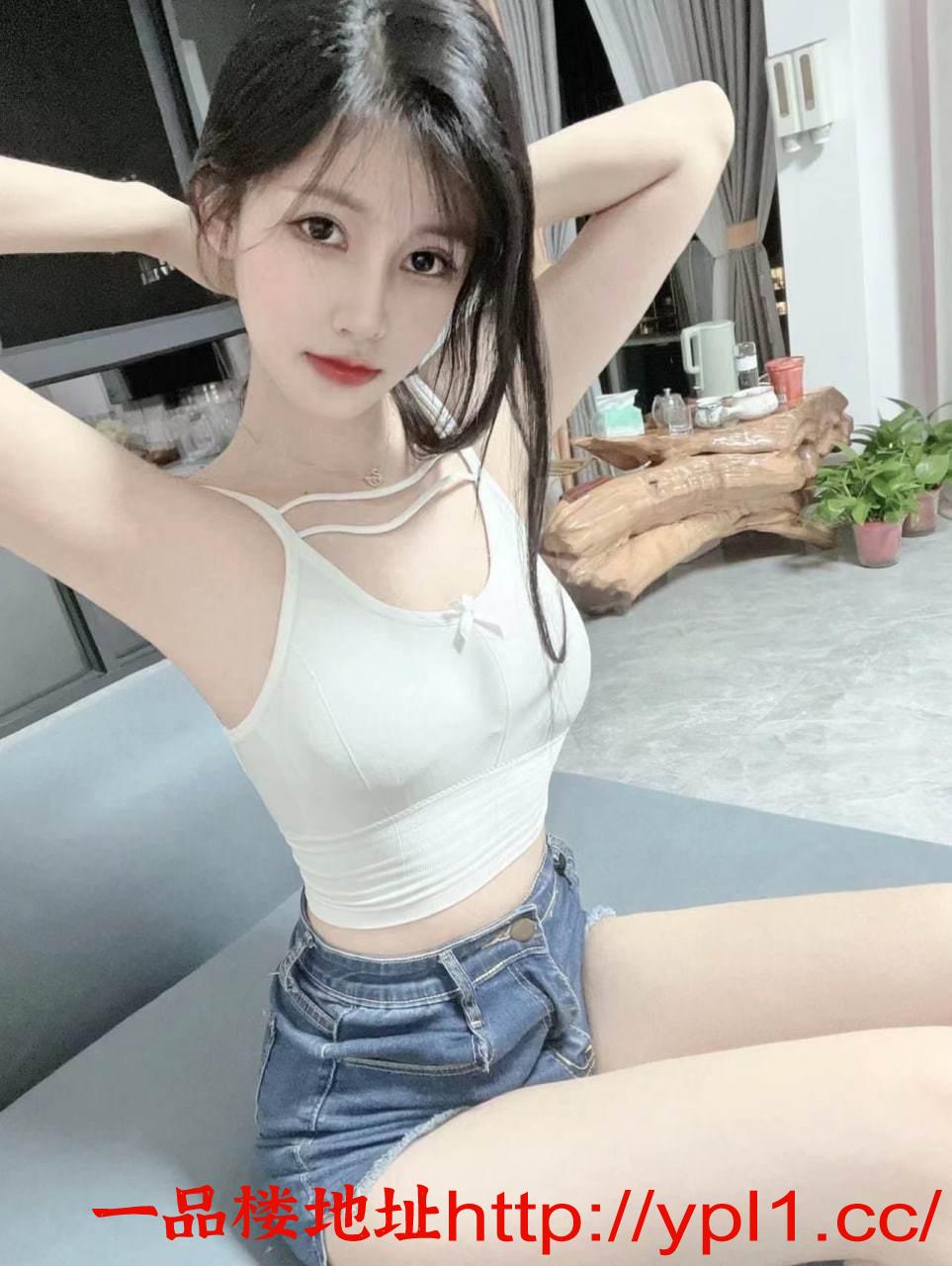 A (82).jpg