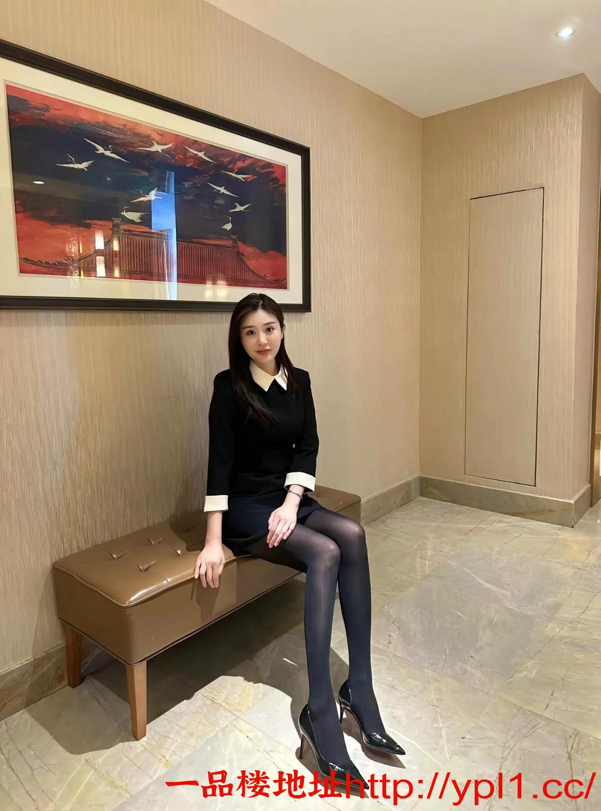 1ec69eb4898f89b1168405363cd14ef.jpg