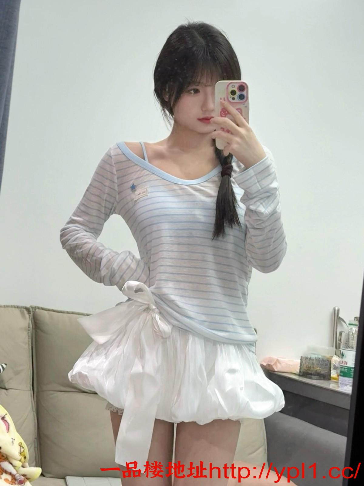 D4F5A9E8FBD15CE544E2035DADE9A564.jpeg