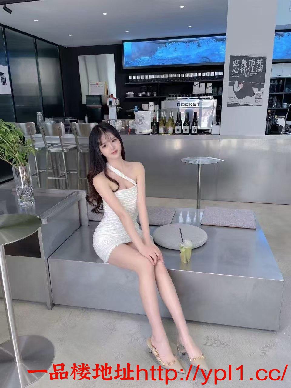 5dc5a9fe48a3568a0d8189e8afd09e85.jpeg