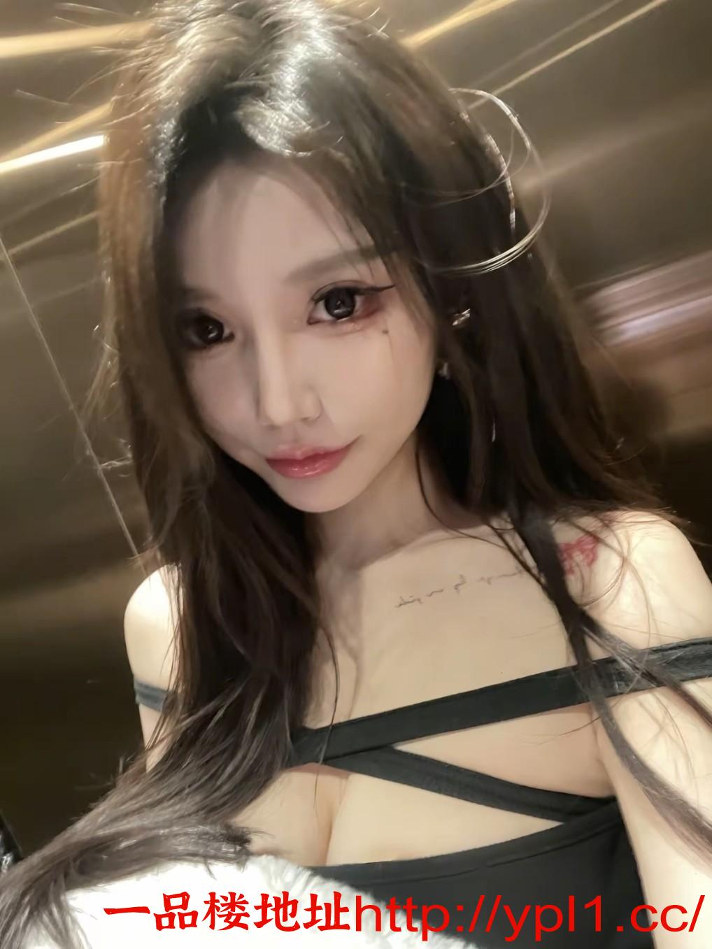 Screenshot_20250921_160614_webapp.qunfangge_edit_103091636559790.jpg
